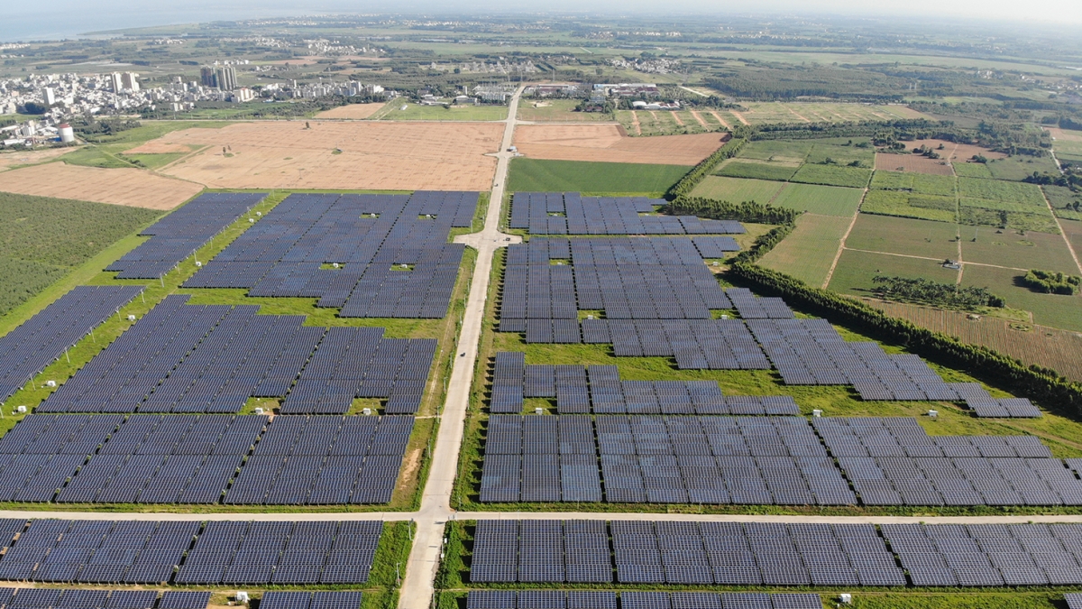 廣東省連州市西江鎮(zhèn)、龍坪鎮(zhèn)、九陂鎮(zhèn)210MW農光互補光伏電站