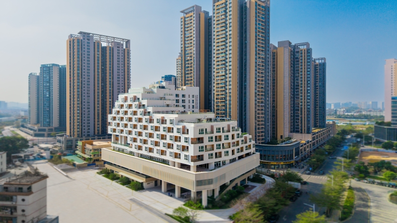 退臺(tái)逐光，垂直筑森，頤養(yǎng)新標(biāo)桿｜深圳龍崗養(yǎng)老護(hù)理院高品質(zhì)落成