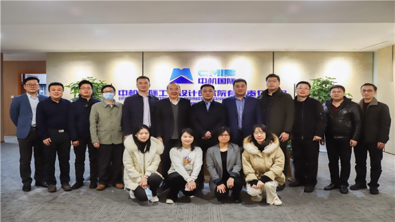 中機(jī)國(guó)際財(cái)務(wù)總監(jiān)袁煒焱一行赴華北分院調(diào)研