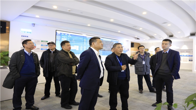 CMEC副總經(jīng)理方彥水一行調(diào)研中機國際