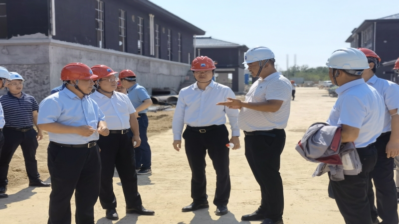 遵守安全生產(chǎn)法 當(dāng)好第一責(zé)任人 | 公司黨委書記、總經(jīng)理易凡一行開展安全生產(chǎn)月安全生產(chǎn)專項(xiàng)檢查